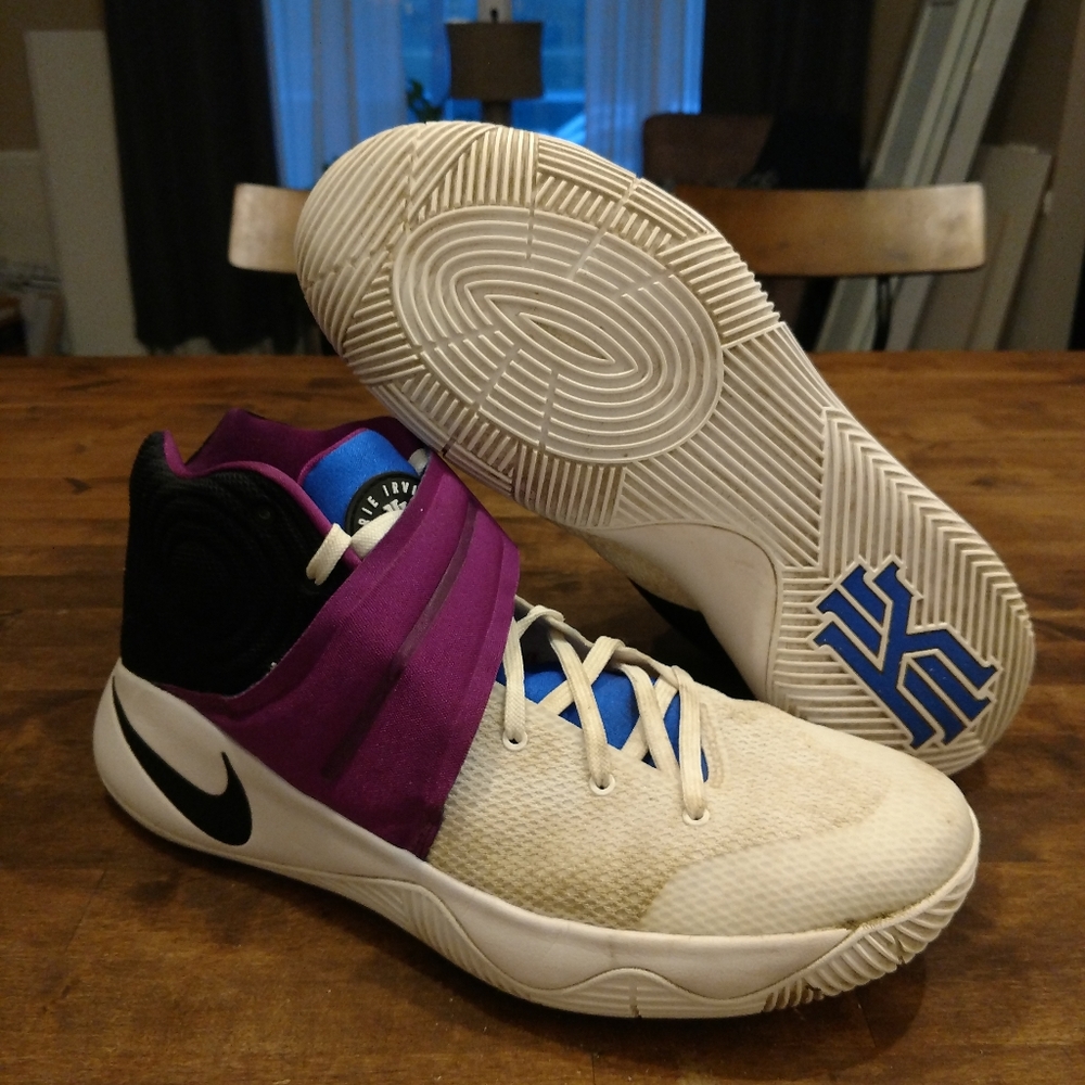 Nike Kyrie 2